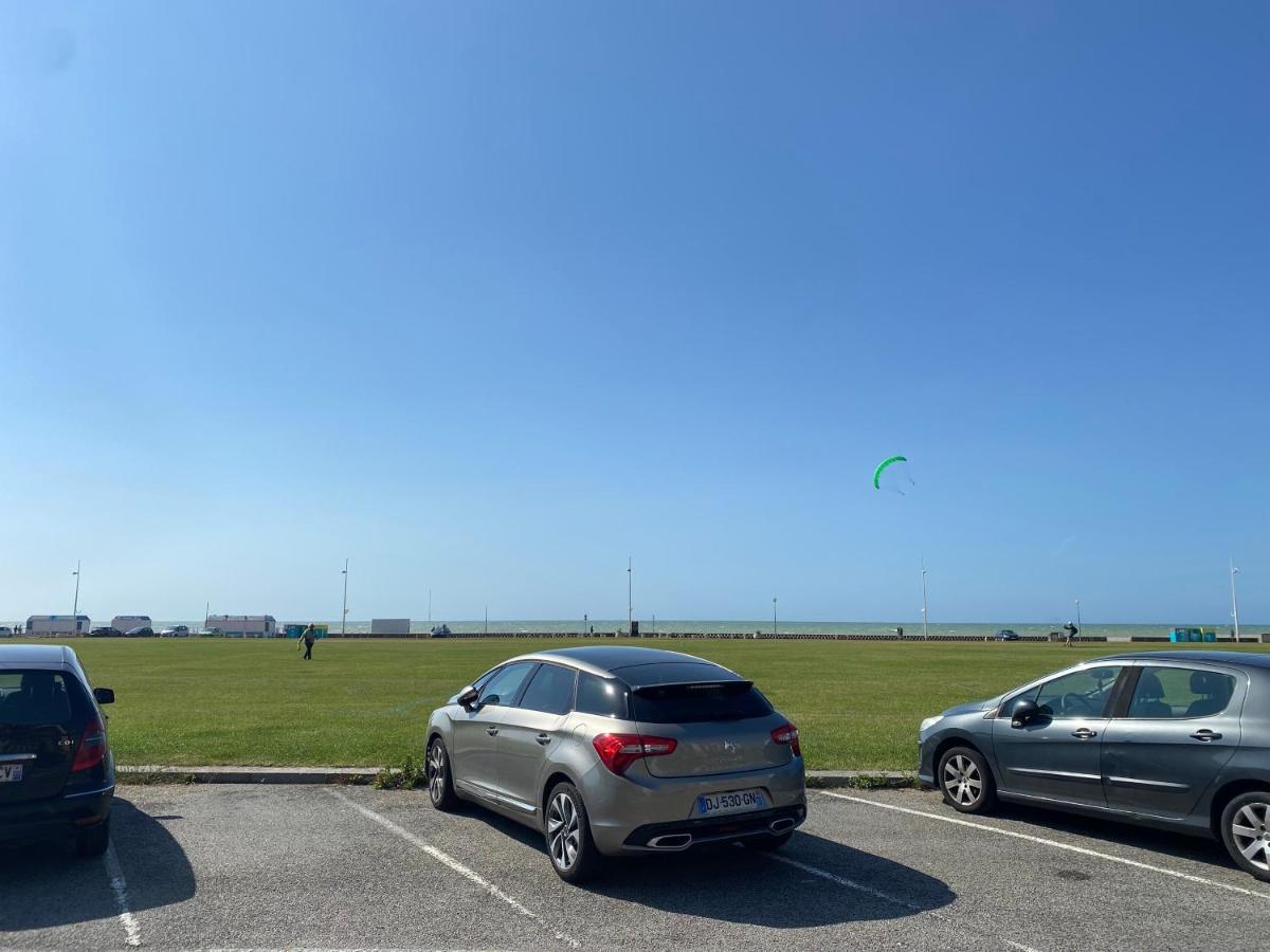 Appartamento Beau Studio Cosy Calme En Face Du Port Sur Le Quai Dieppe Esterno foto